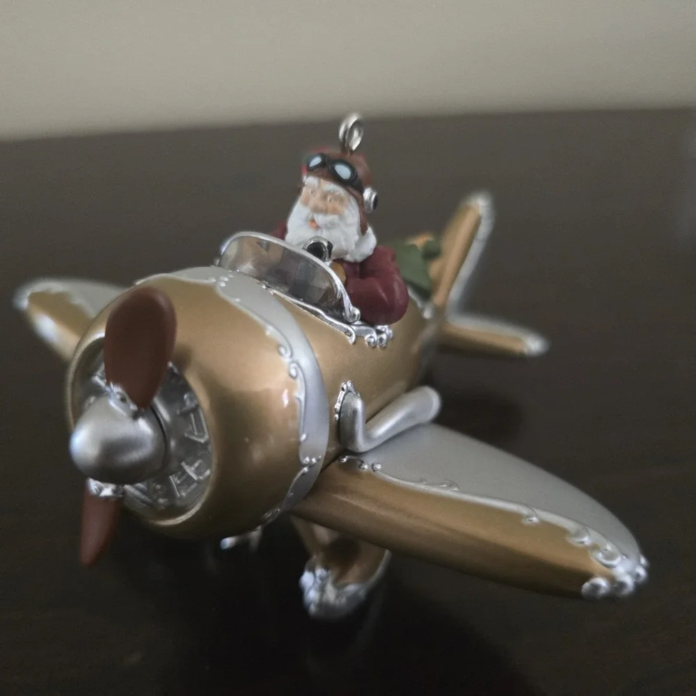 2006 Hallmark Ornament Spirit of St. Nick Magic Airplane Windup NIB-710-416
